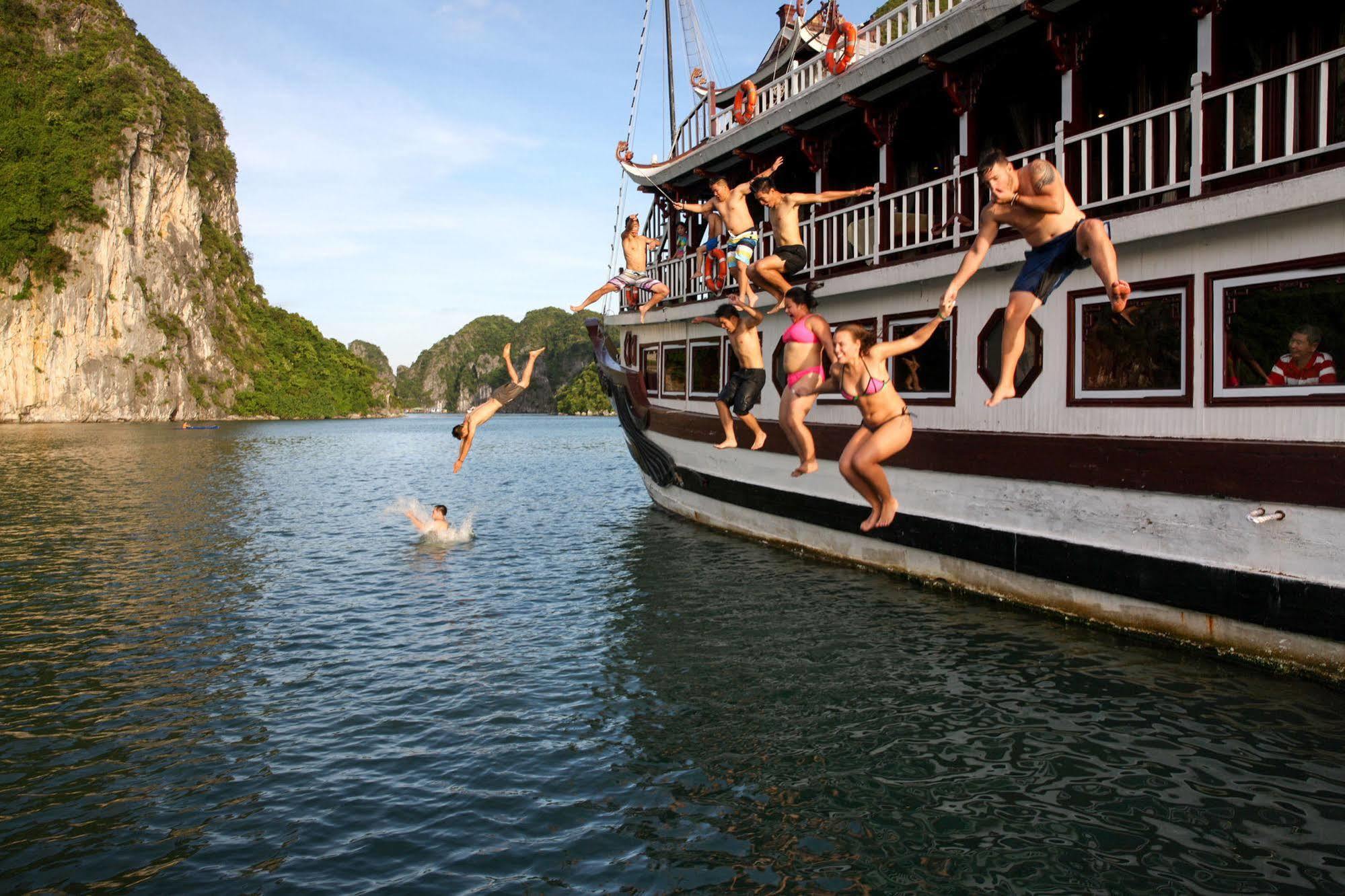 Royal Palace Cruise Ha Long Exteriör bild